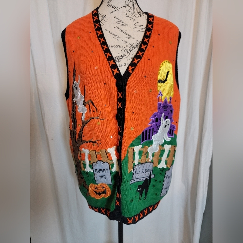 Basic Editions Vintage Halloween Sweater Vest
